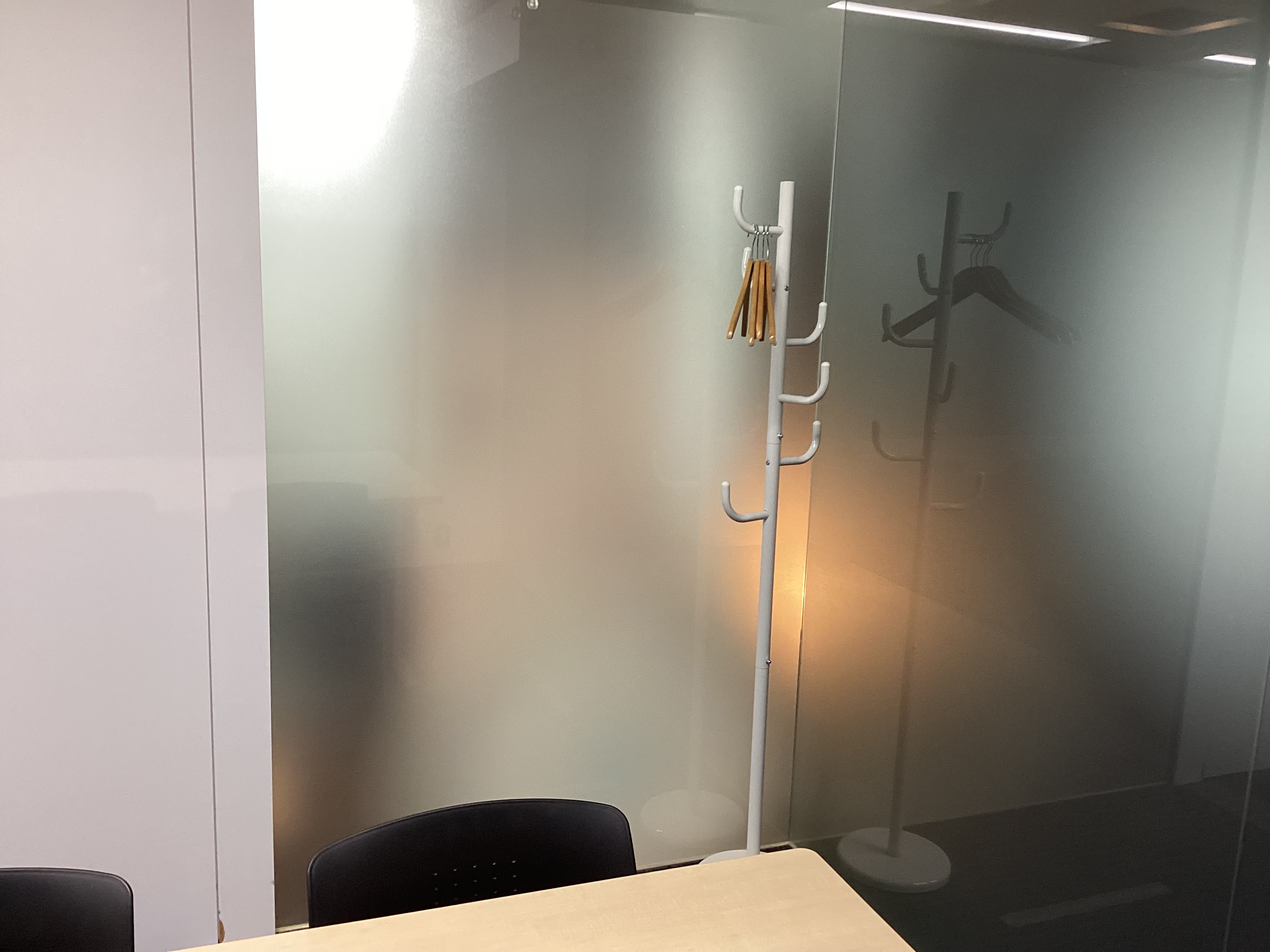 ハンガーラックの写真