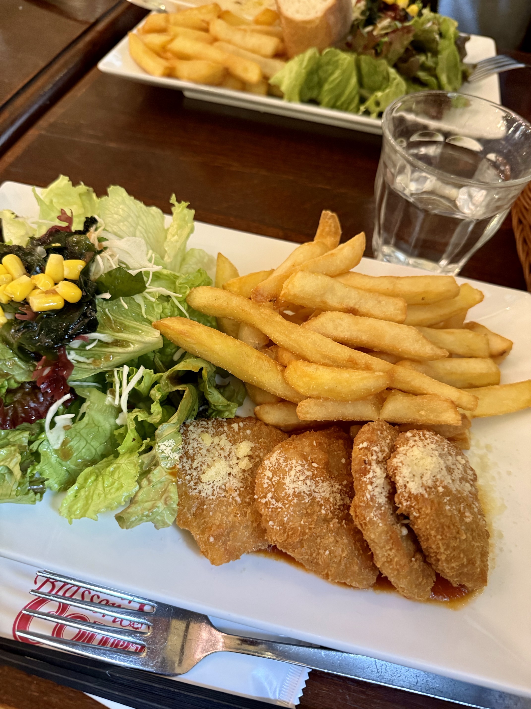 三元豚カツレツランチ