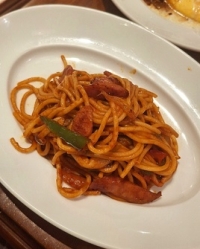 【SYNTH(シンス)ELK神戸旧居留地25番館ブログ】～グルメレポート Bar＆Bistro64～